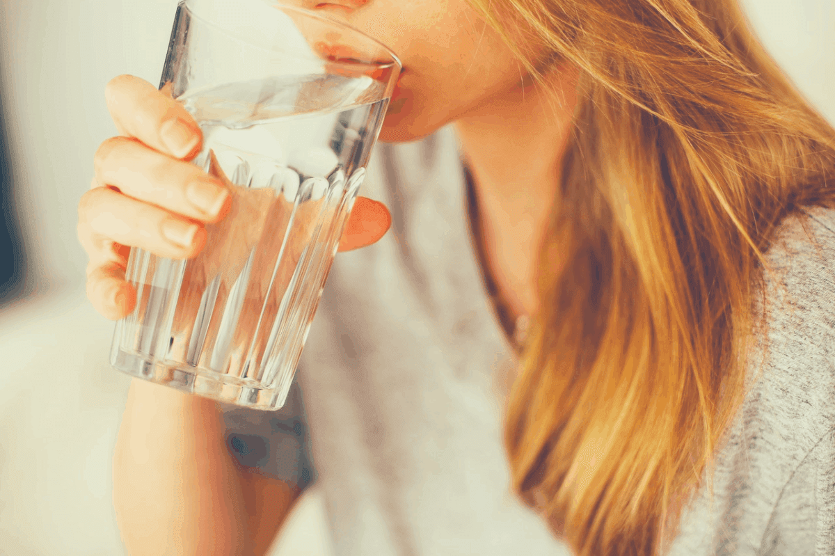 wake up early school stay hydrated