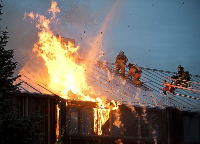 How to wake up if your House is on fire – Emergency guide