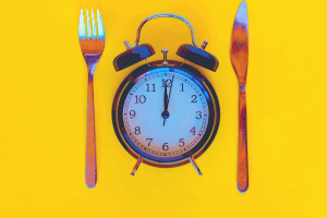 fork and knife with time
